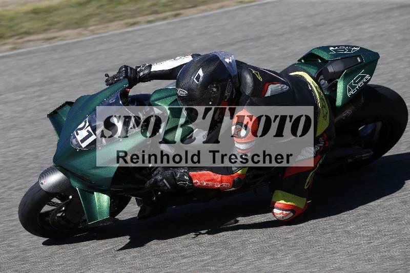 /06 08.04.2026 Cornu Master School ADR/Gruppe blau/21